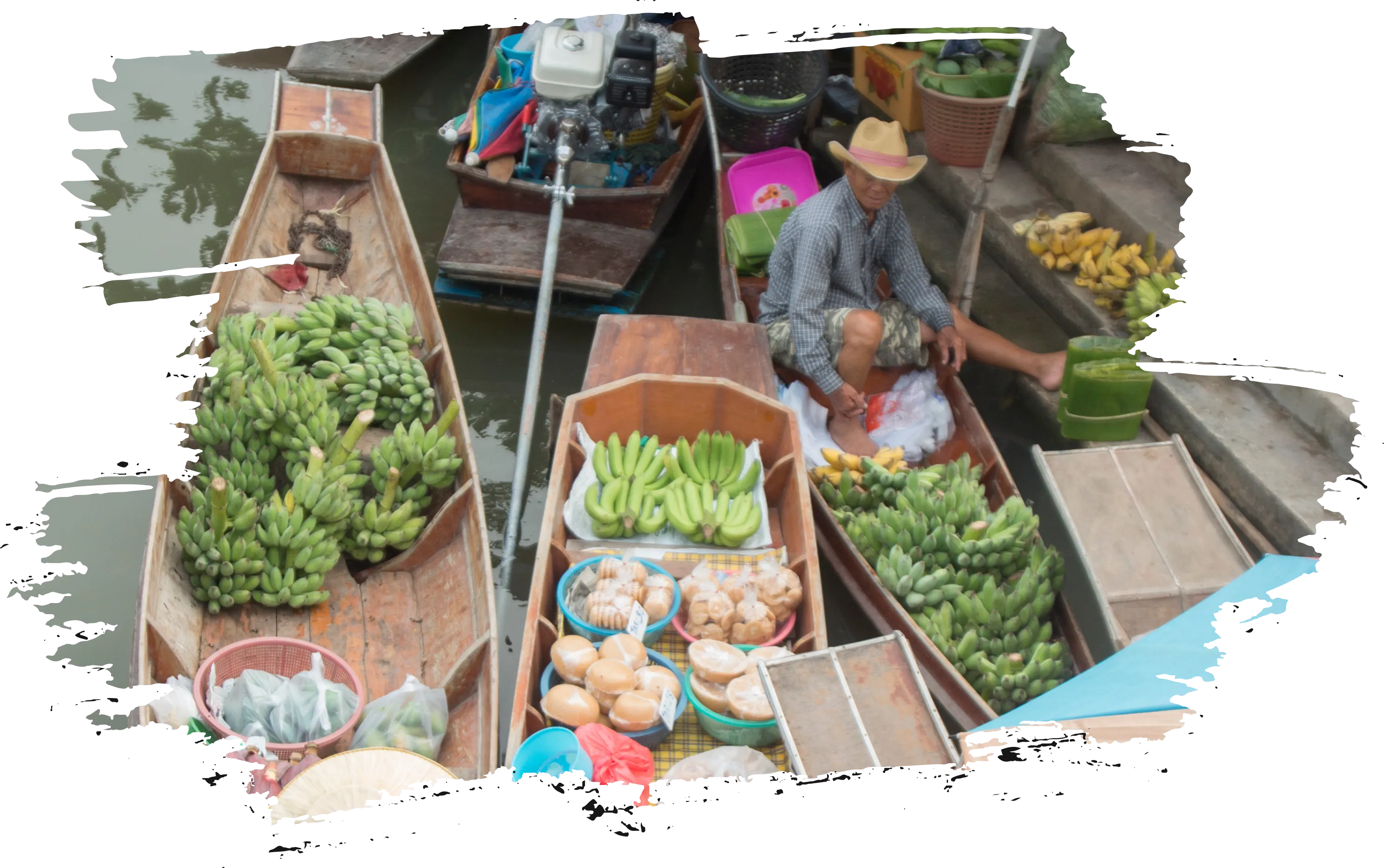 Damnoen Saduak Floating Market
